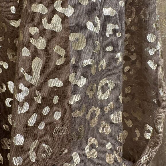 BP. Nordstrom Gold Foil Cheetah Print Infinity Tan Brown Scarf NWOT - Picture 2 of 4